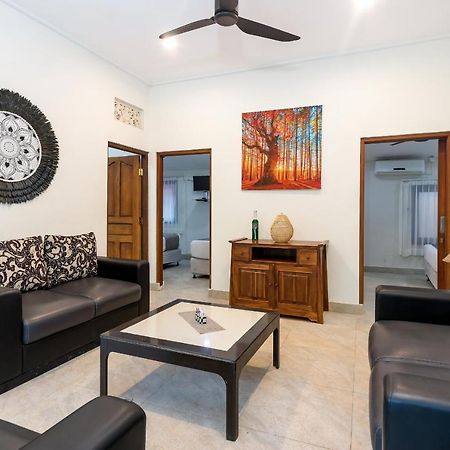 Villa Yati سمينياك المظهر الخارجي الصورة