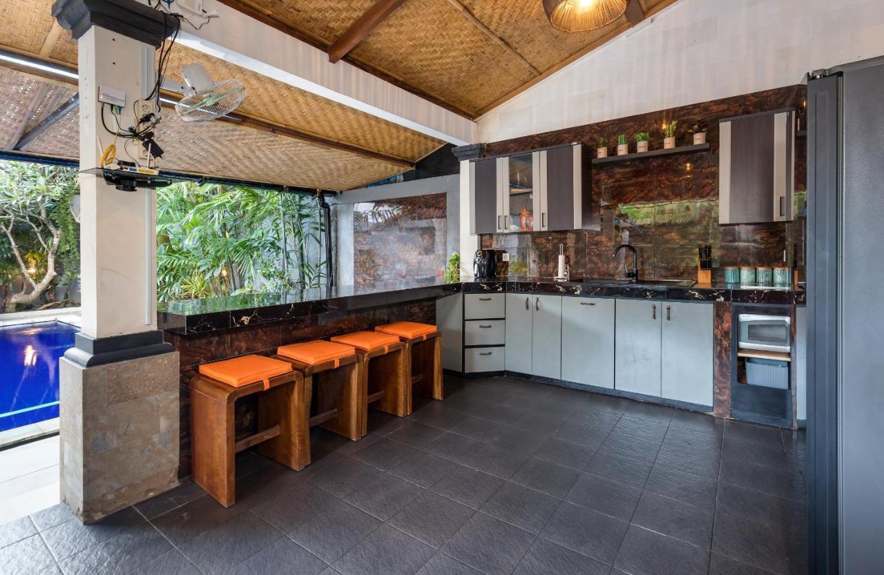 Villa Yati سمينياك المظهر الخارجي الصورة
