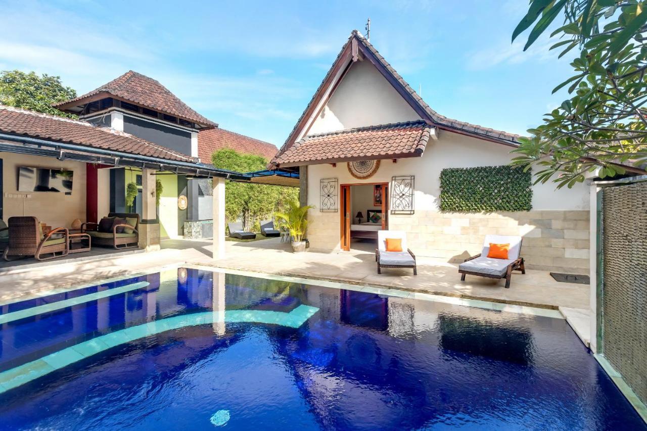 Villa Yati سمينياك المظهر الخارجي الصورة